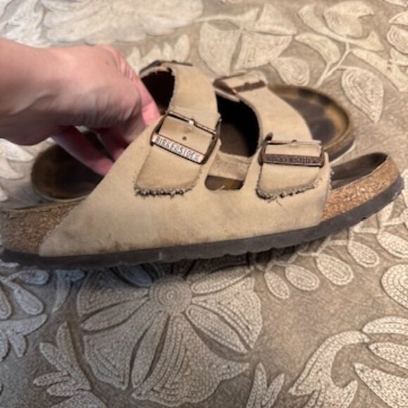 Birkenstock Women’s Arizona Sandals Tobacco Size 9 US 40 EU Narrow fit - Picture 3 of 7